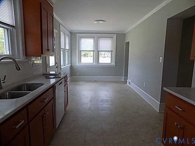 5300 River Rd - Photo 6 of 12
