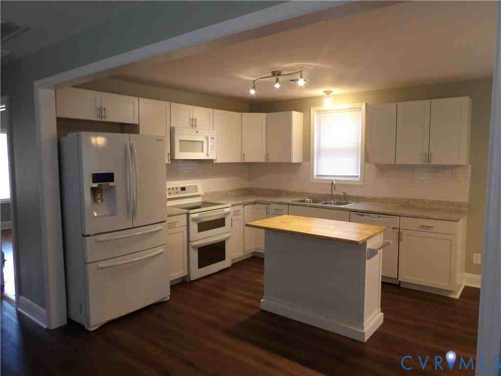 1000 E Washington St - Photo 6 of 24