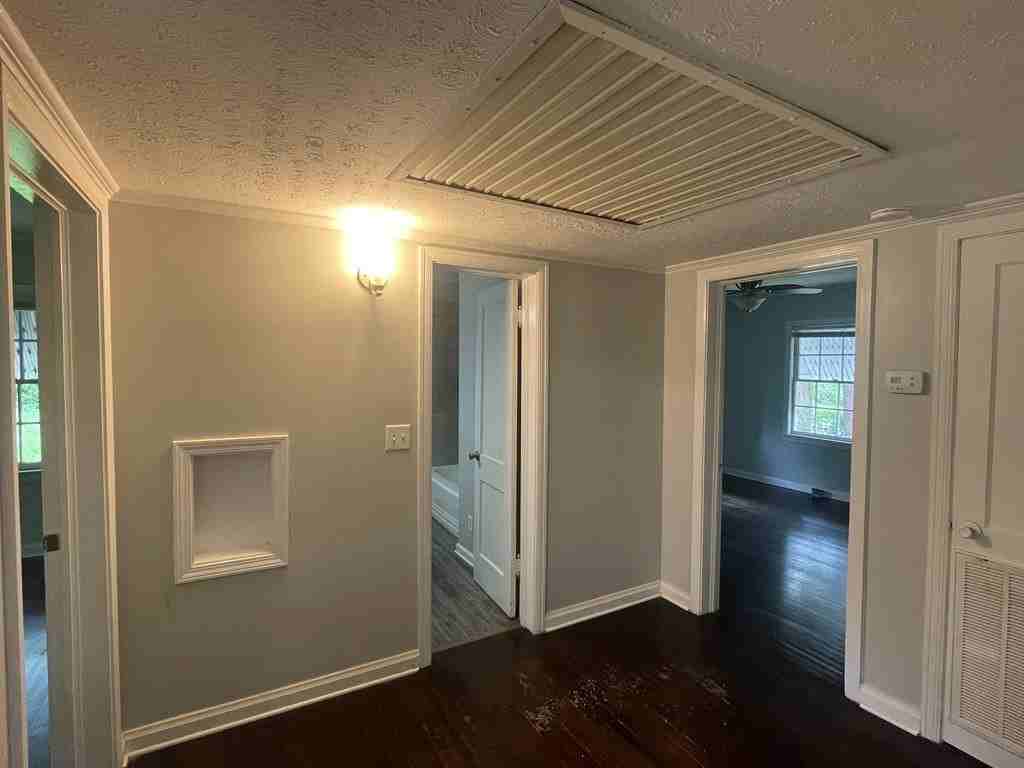 1223 Chickasaw St - Photo 6 of 20