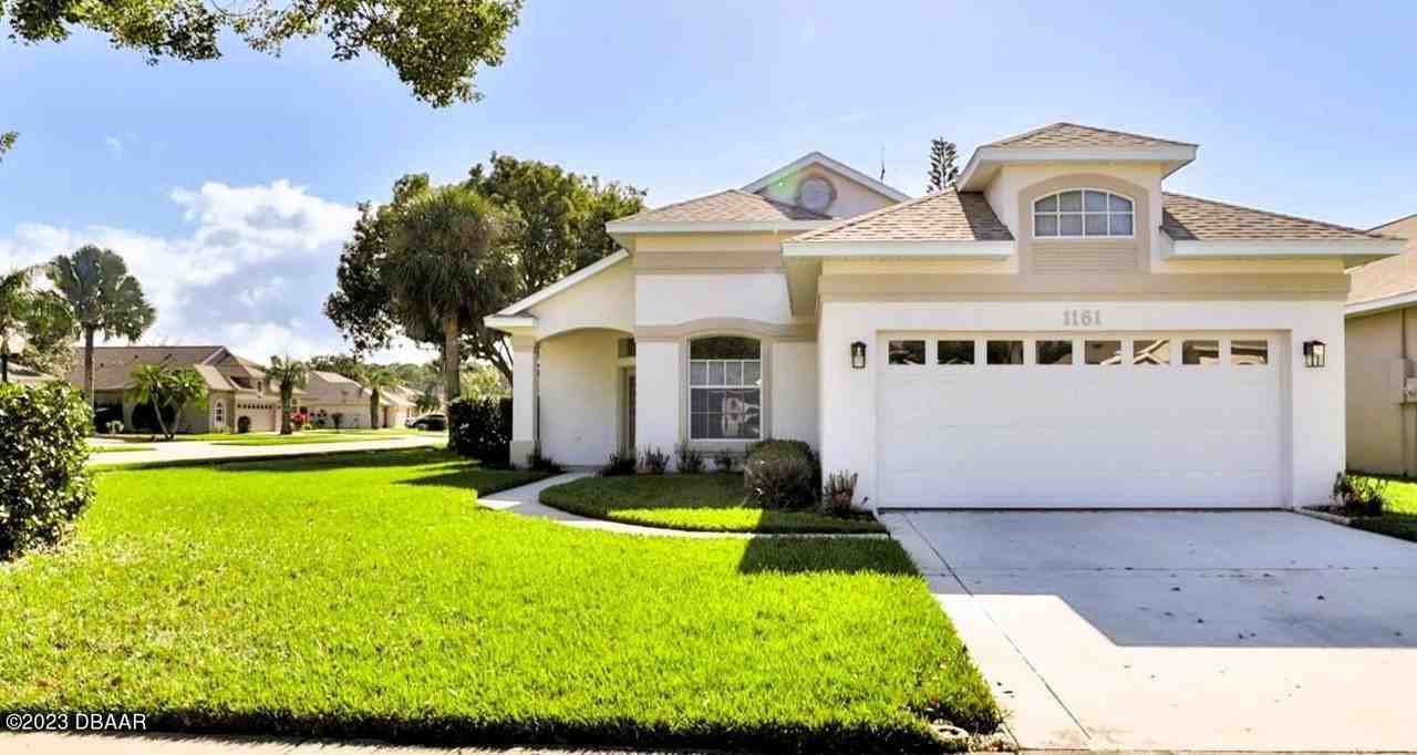 1161 Siesta Key Cir - Photo 5 of 40