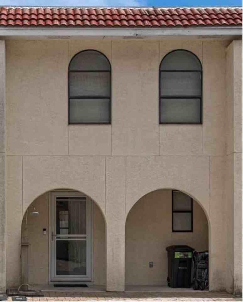 91 Norwood Dr #20 - Photo 2 of 26