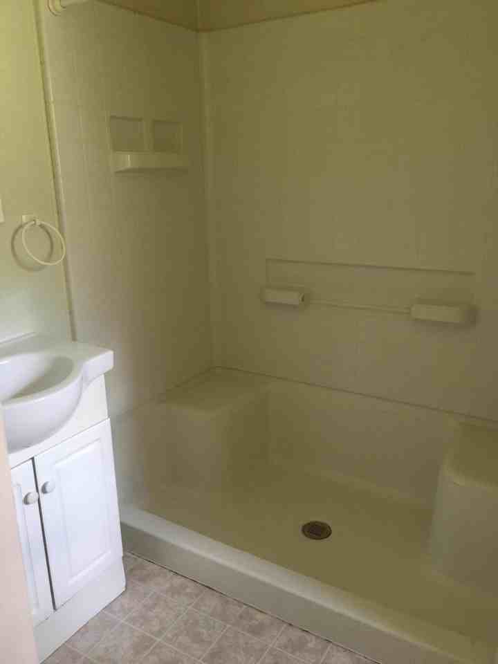 211 E Griffith Ave - Photo 5 of 9