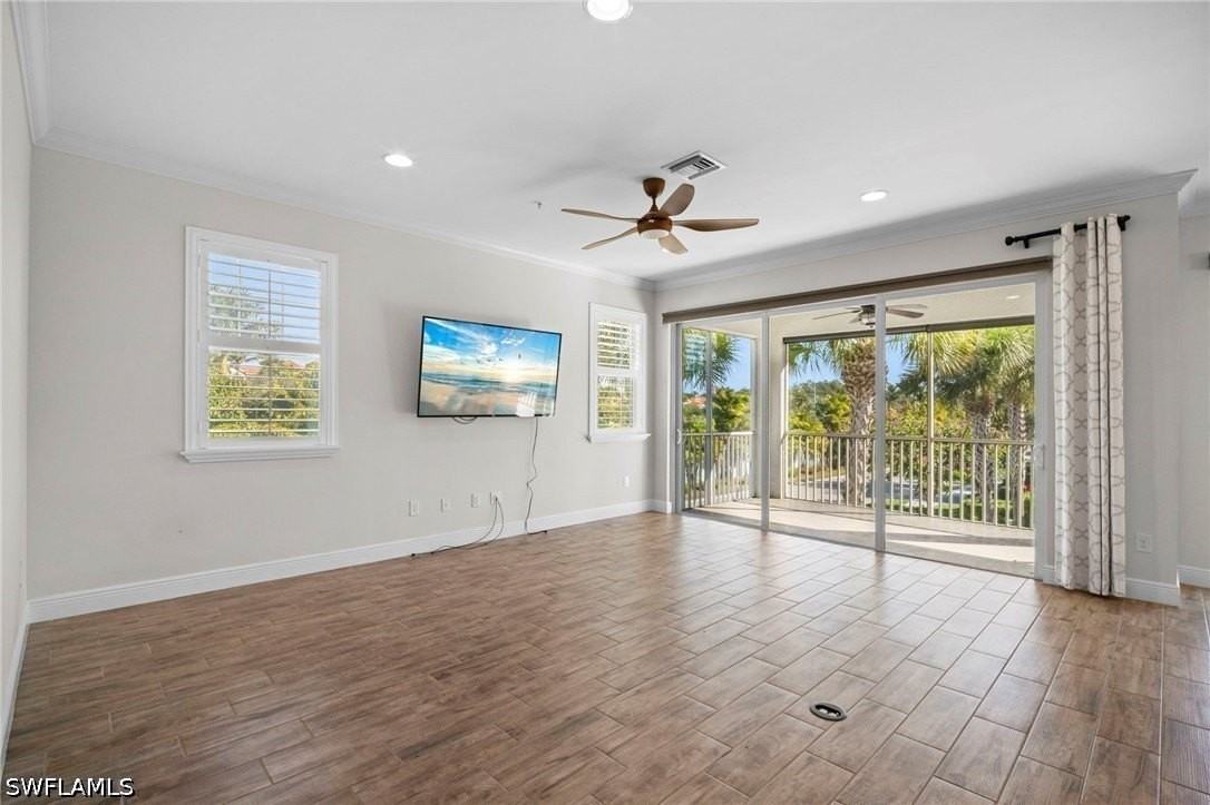 6934 Avalon Cir - Photo 3 of 15