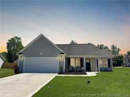 featured image of 21 Cardinal Dr