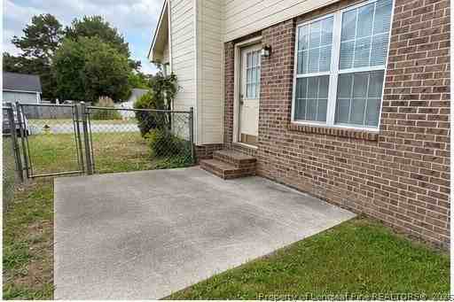 6139 Rhemish Dr - Photo 2 of 15
