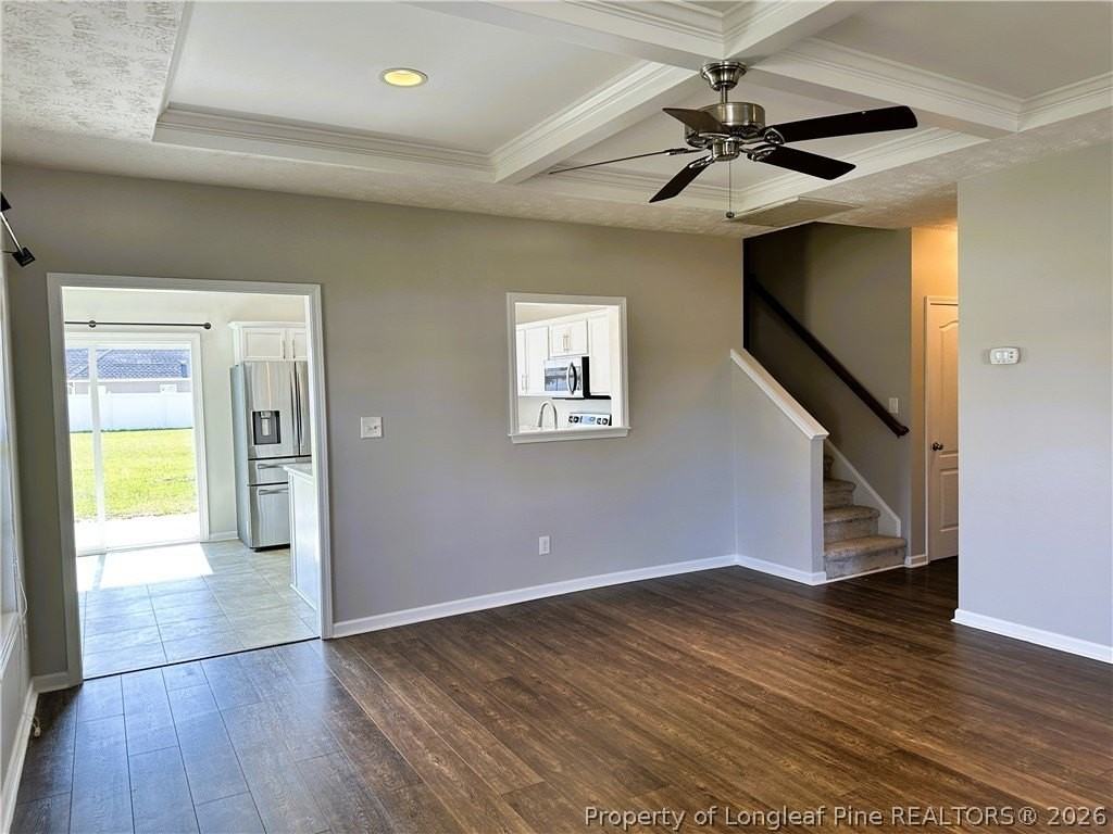 163 Sunflower St - Photo 4 of 23