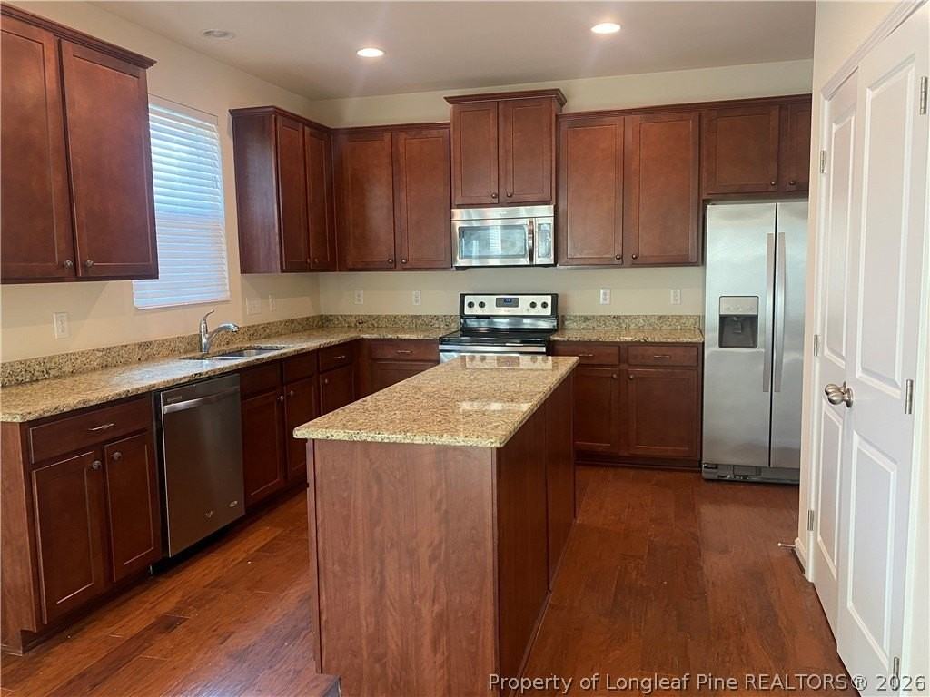 919 Merchants Ct - Photo 5 of 16