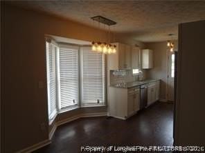 7105 Kearny Ave - Photo 4 of 14