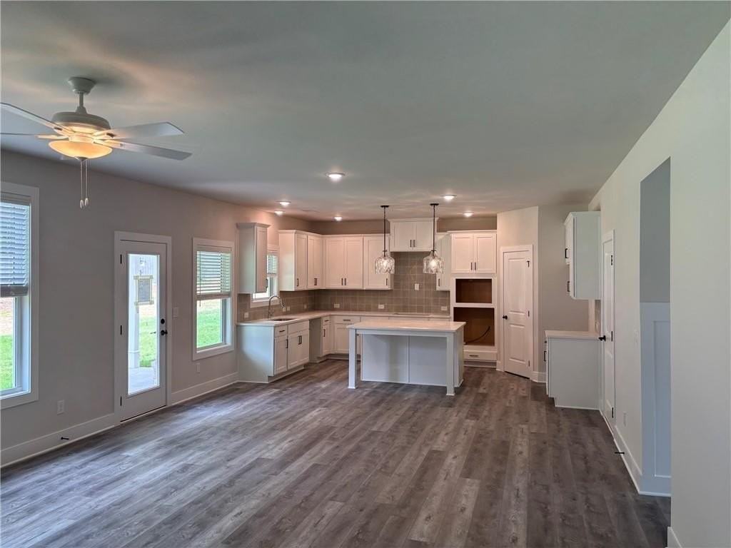 4250 Shirebrook Trail - Photo 3 of 8