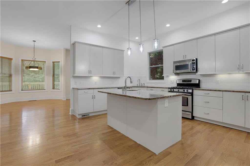3228 Silver Lake Dr Ne - Photo 7 of 50