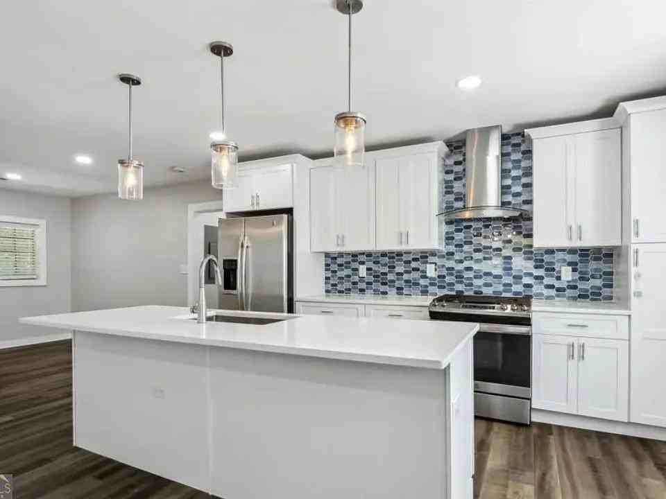 1295 Mcclure Ave Nw - Photo 6 of 10