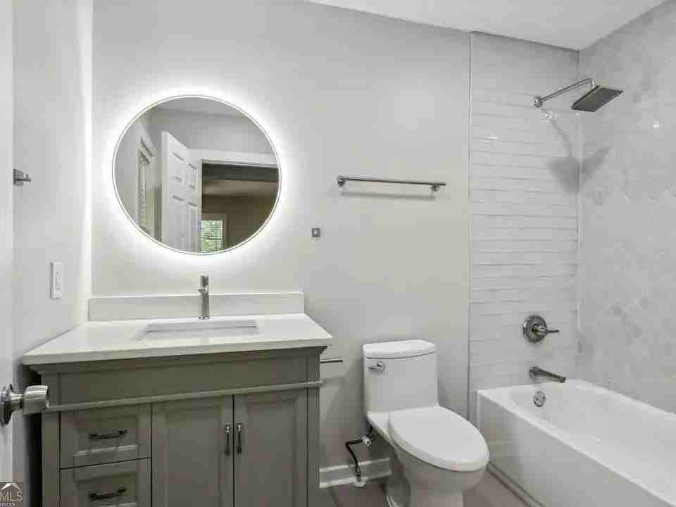 1295 Mcclure Ave Nw - Photo 4 of 4