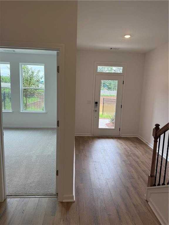 407 Nix Ln - Photo 4 of 39