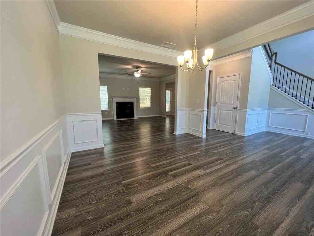 185 Cherokee Reserve Cir - Photo 6 of 47
