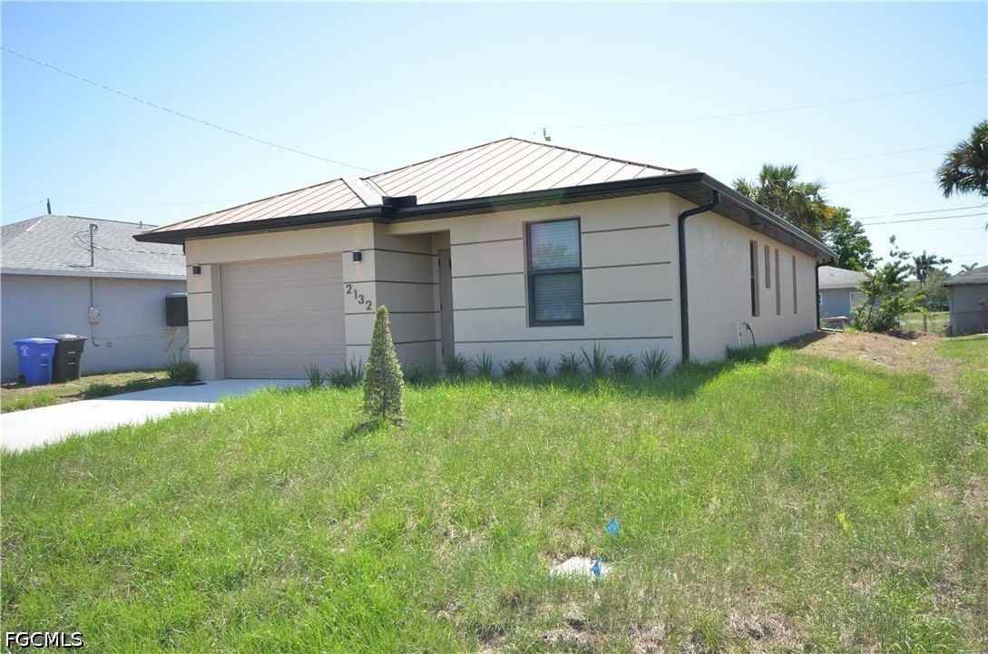 2132 Barker Blvd - Photo 3 of 21