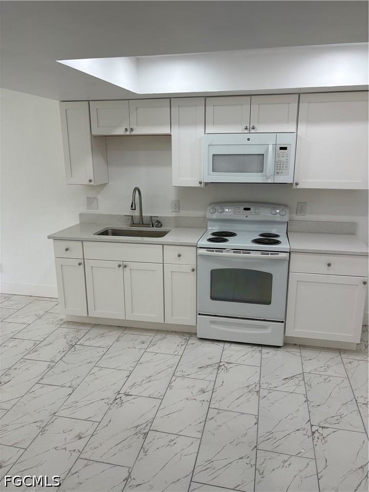 606 Gerald Ave #112 - Photo 4 of 17