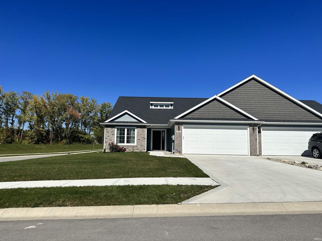 5111 Pigeon Creek Ct - Photo 2 of 19