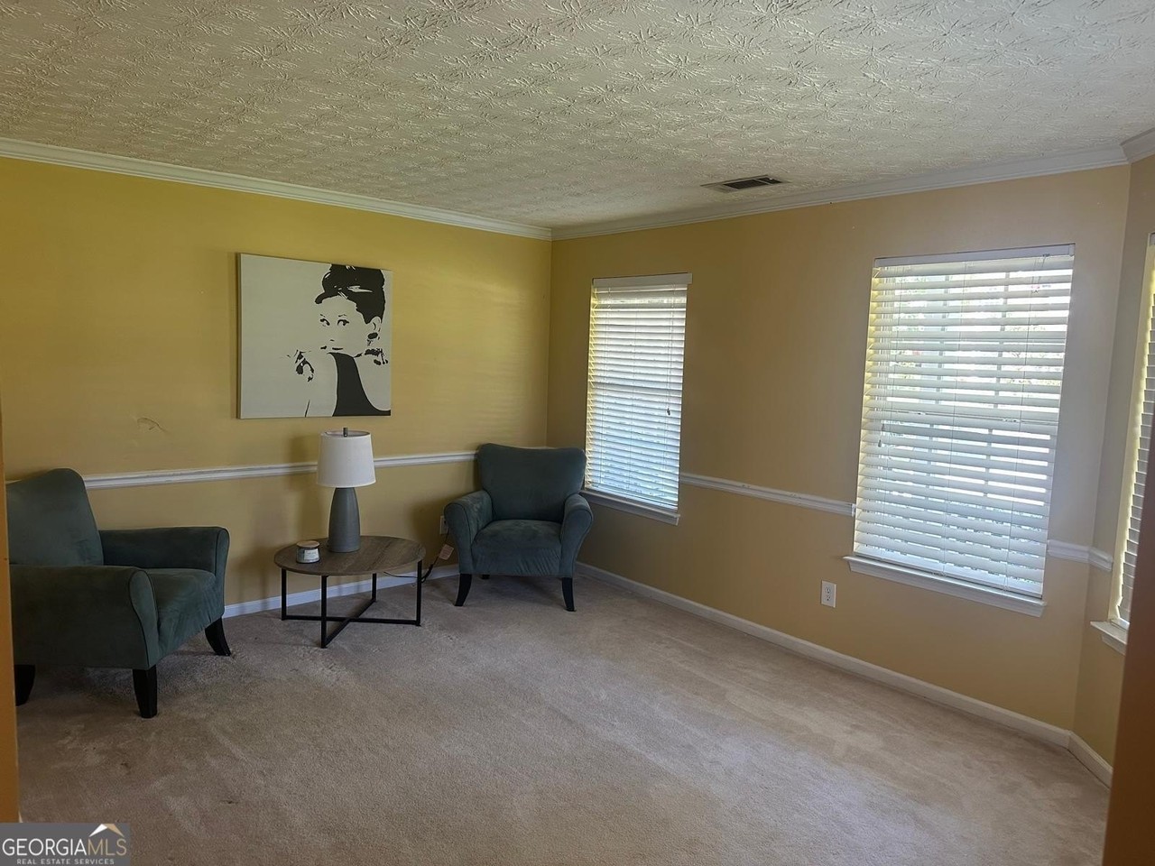 928 Shannon Rd Sw - Photo 2 of 16