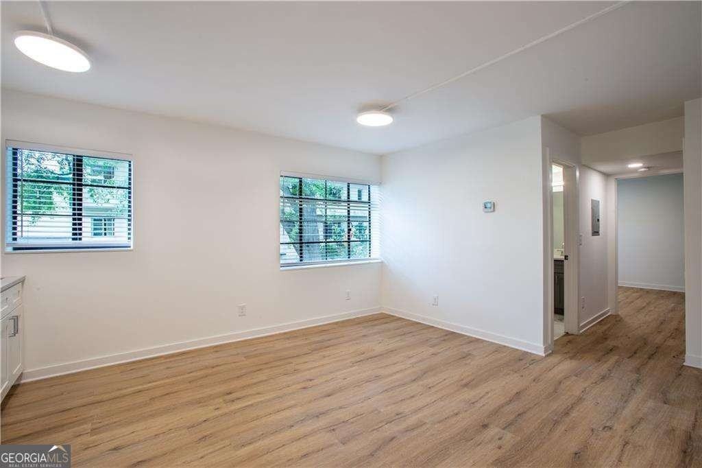 41 25th St Nw #8 - Photo 4 of 18