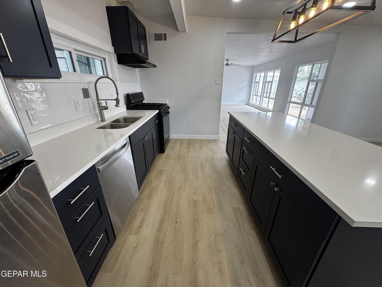 5102 Beals Dr - Photo 5 of 15