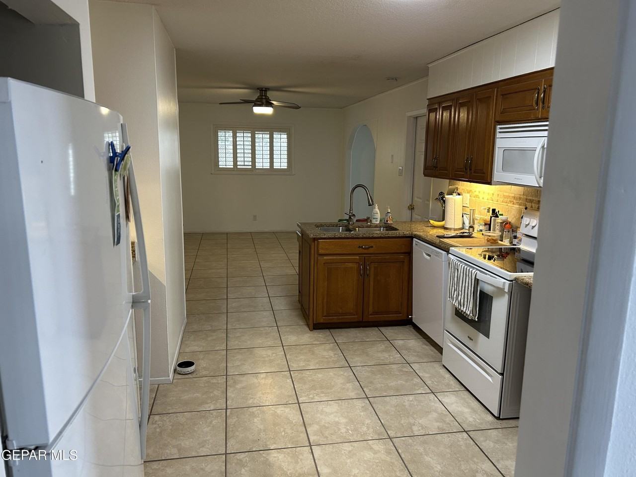 3019 Cork Dr - Photo 4 of 15