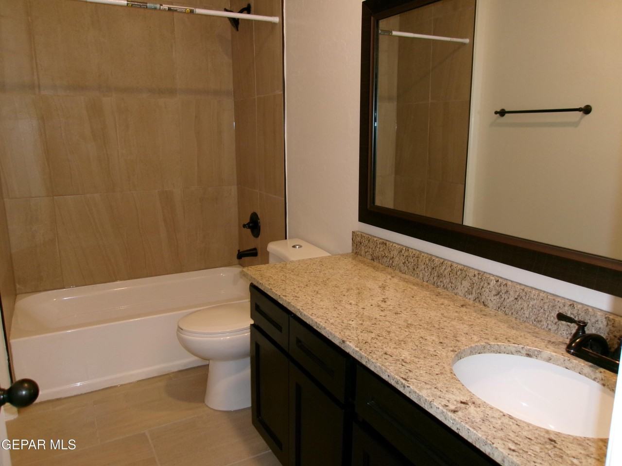 118 Tierra Vista Dr - Photo 2 of 16