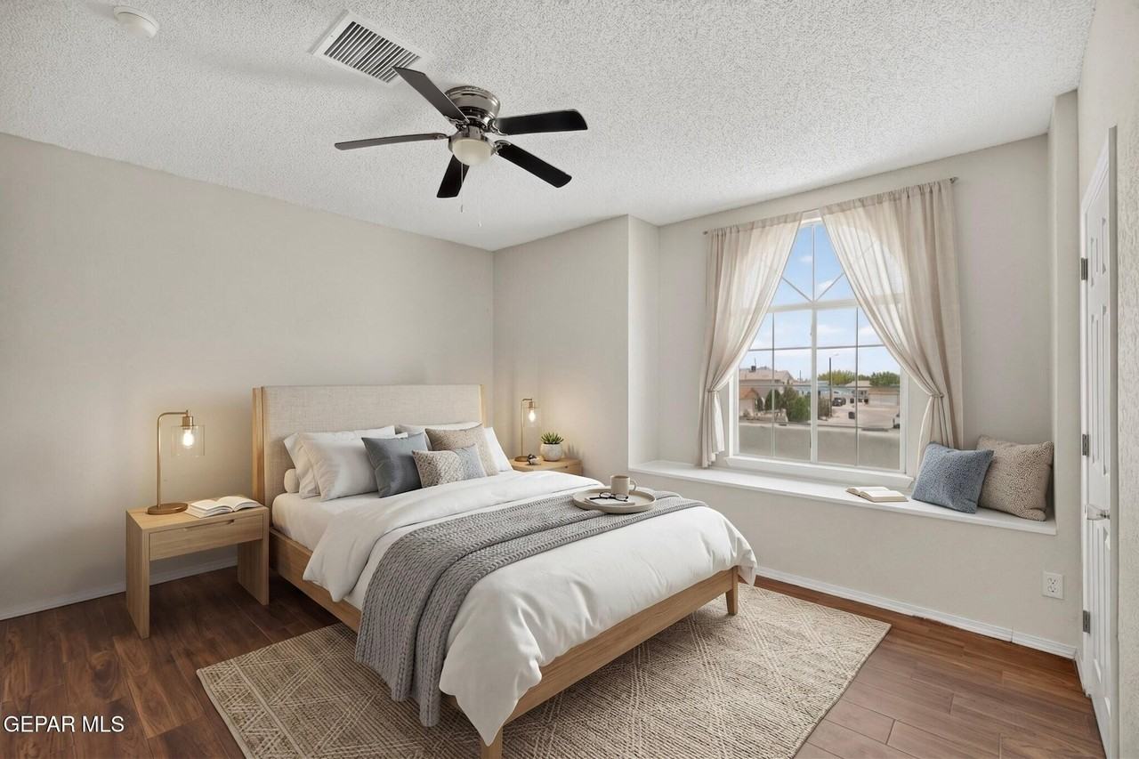 14224 Desert Ash Dr - Photo 4 of 50