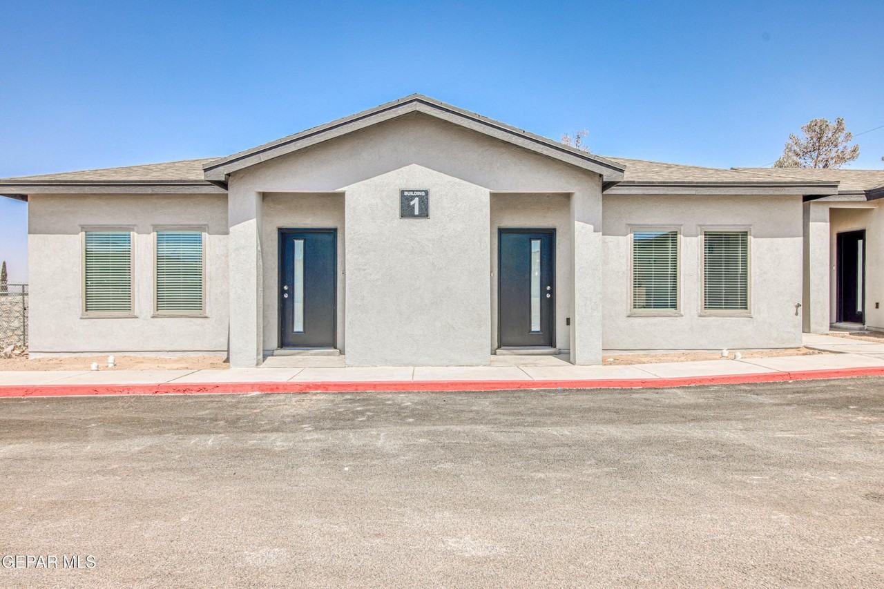 12879 Bret Harte Dr - Photo 2 of 32
