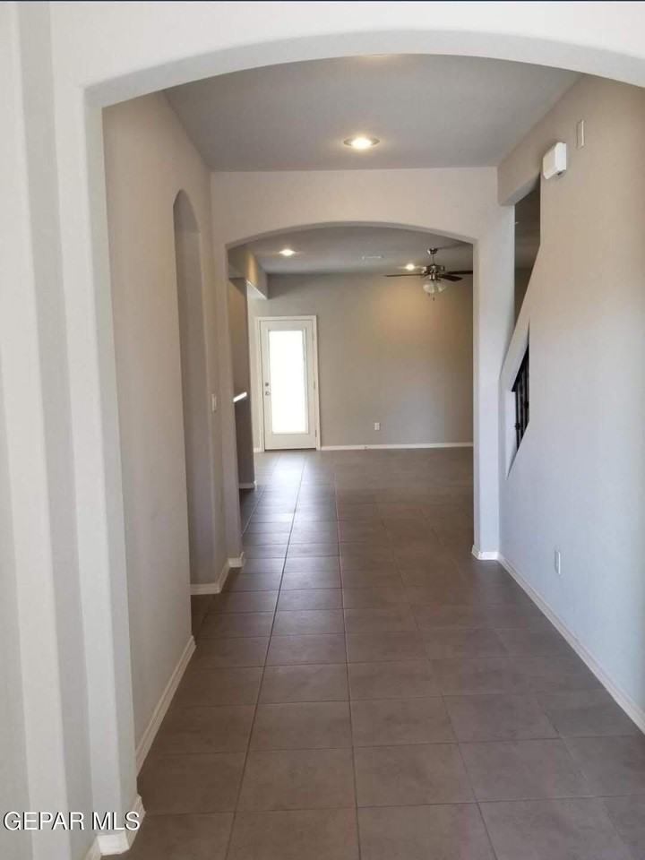 14929 Tim Hardaway Dr - Photo 2 of 42