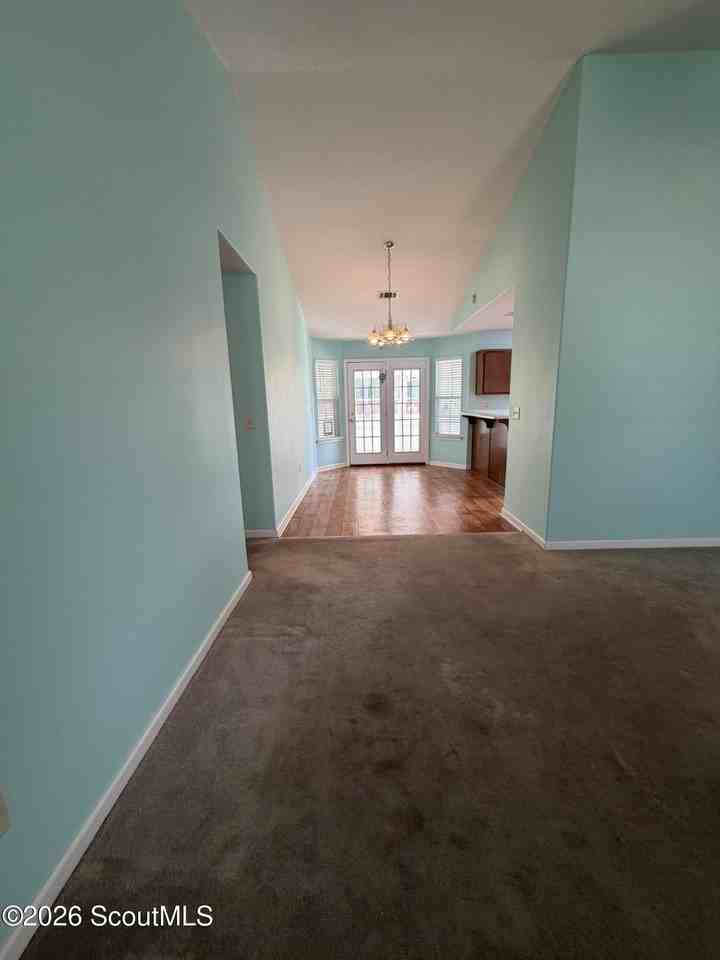 1221 Nautical Dr Se - Photo 6 of 14