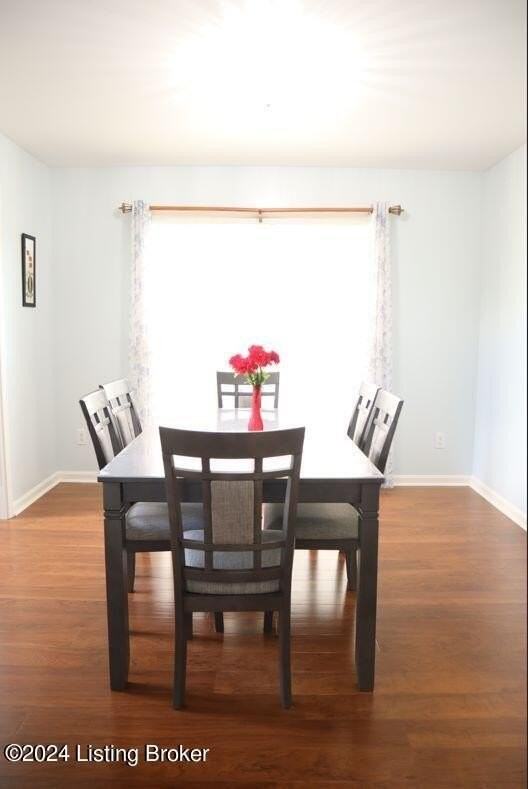 10129 Spring Gate Dr - Photo 6 of 27
