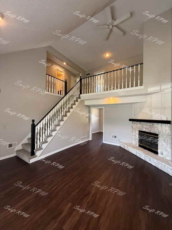 6702 W 150th St #1 - Photo 2 of 18