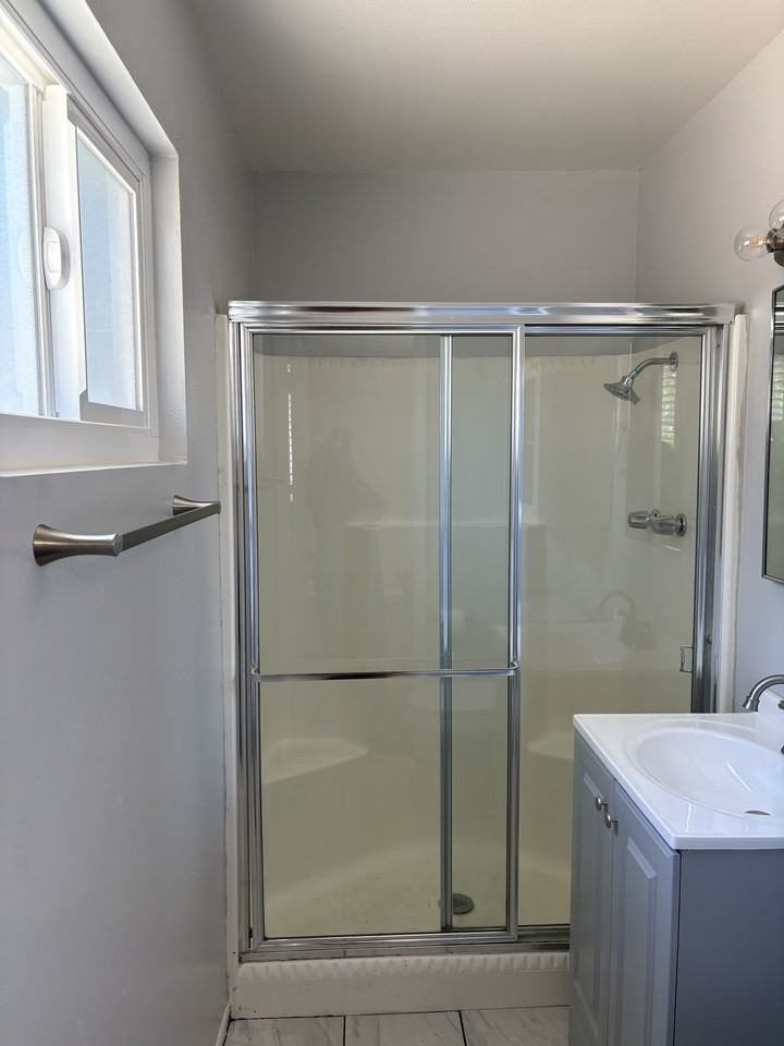 18938 Live Oak St #1 - Photo 7 of 16