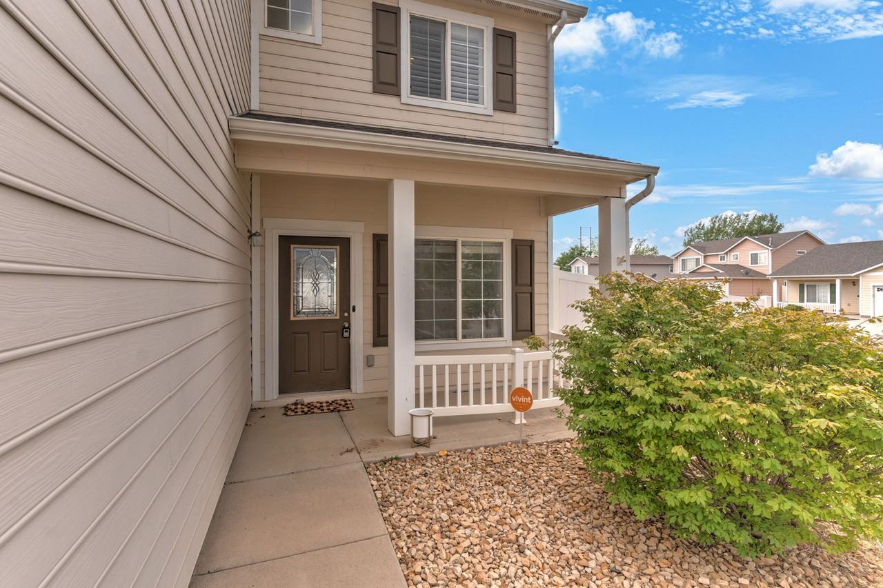 2228 Inspiration Ln #1 - Photo 2 of 31