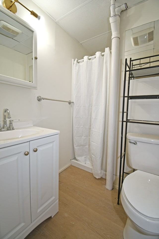 111 Ramsey Avenue - 1First Floor #1 - Photo 4 of 10