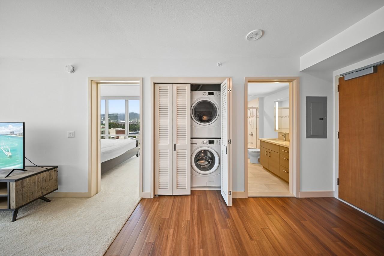 555 South Street - 11111 #1 - Photo 7 of 21