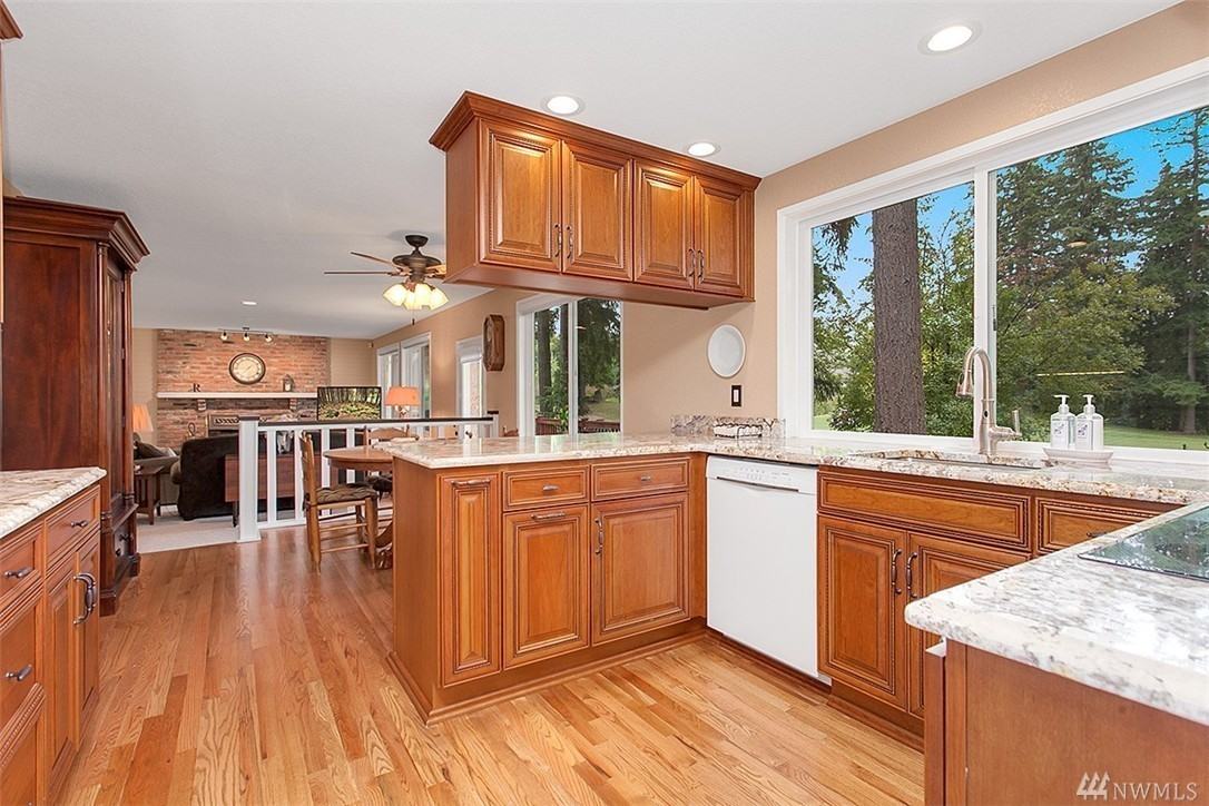 14825 26th Ave Se #1 - Photo 4 of 19