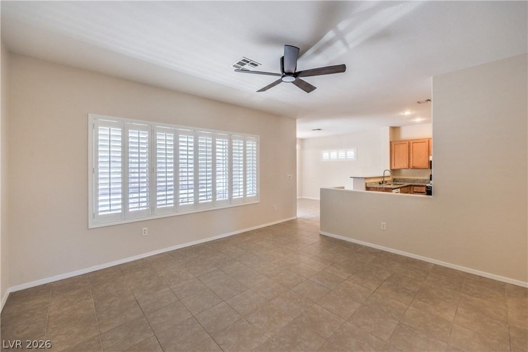 1652 Rockcrest Hills Ave - Photo 6 of 43