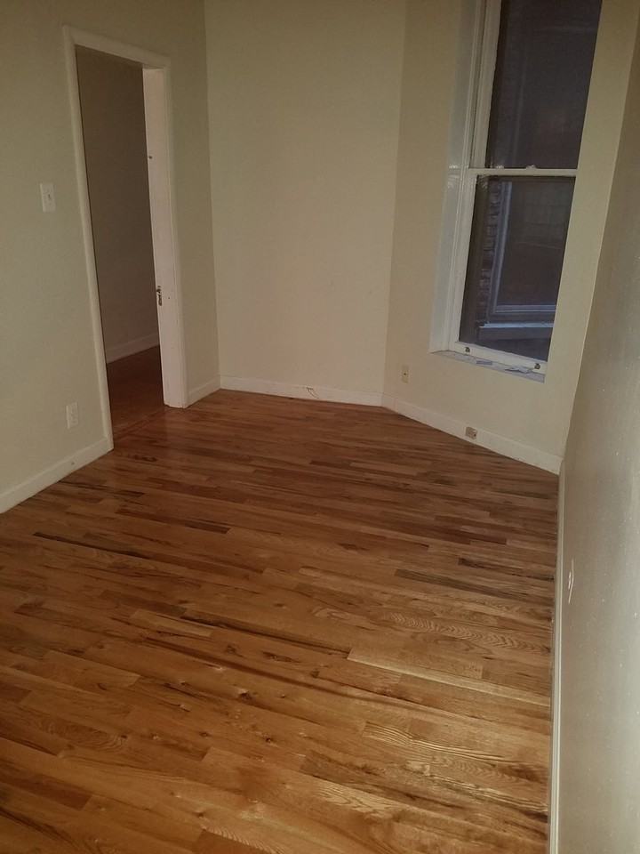 839 W Newport Ave #1 - Photo 4 of 4