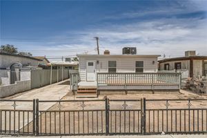 featured image of 1933 Allen Ave