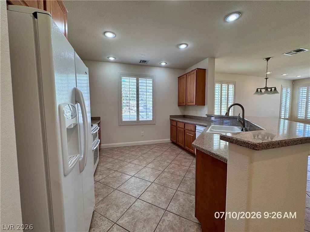 5193 Pensier St - Photo 5 of 50