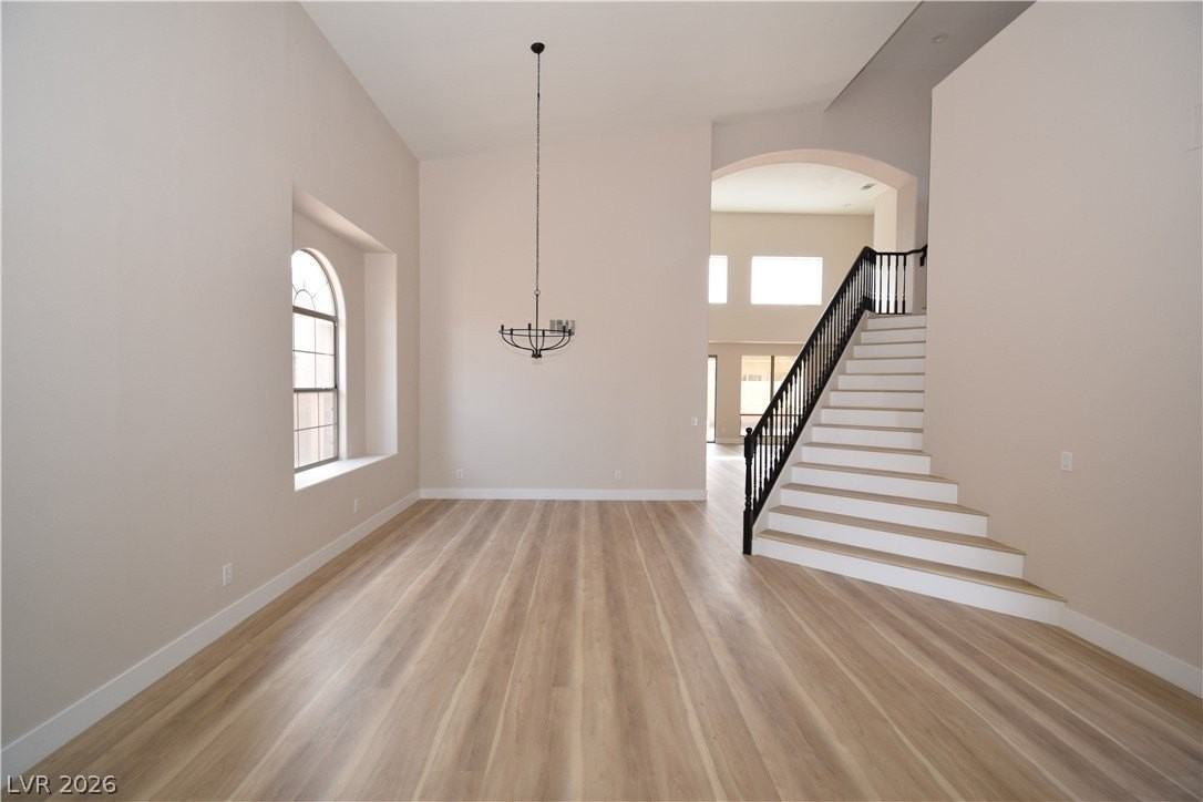 3059 Evening Wind St - Photo 4 of 38