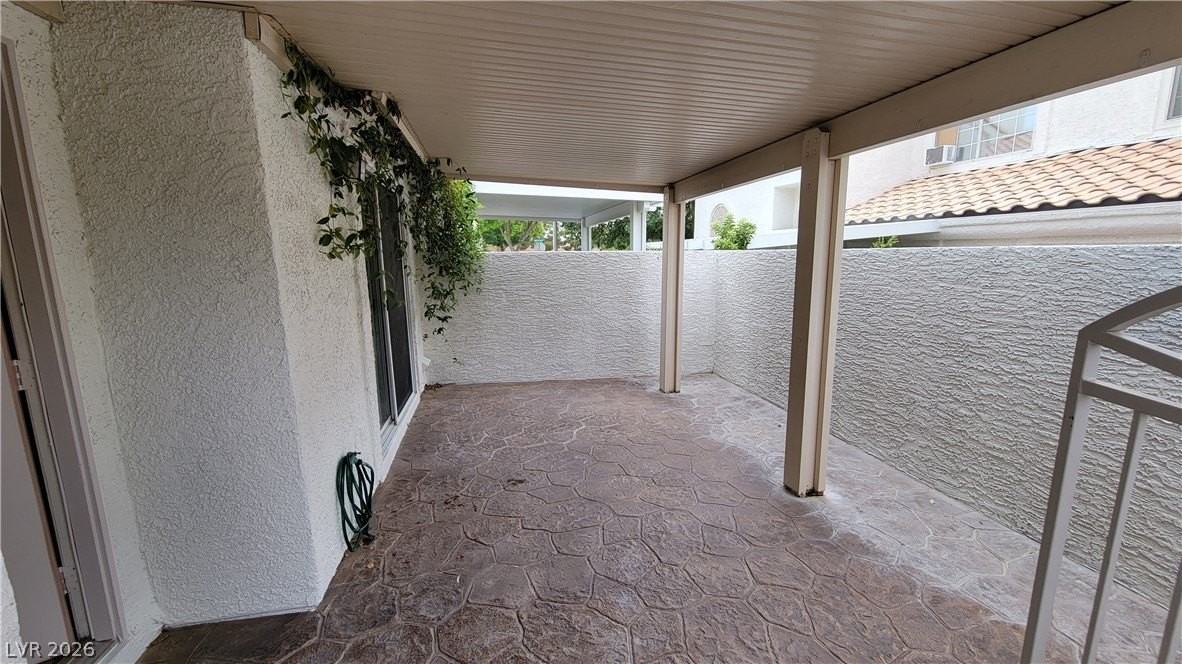 453 Temple Canyon Pl - Photo 3 of 17