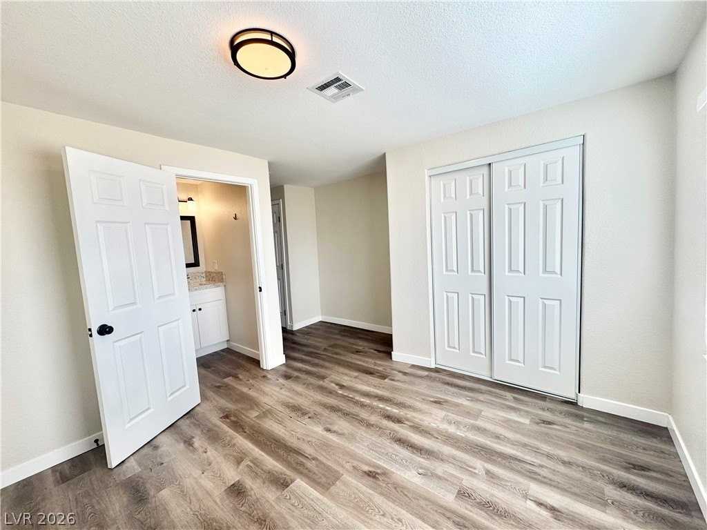 2081 S Dandelion St #4 - Photo 5 of 9