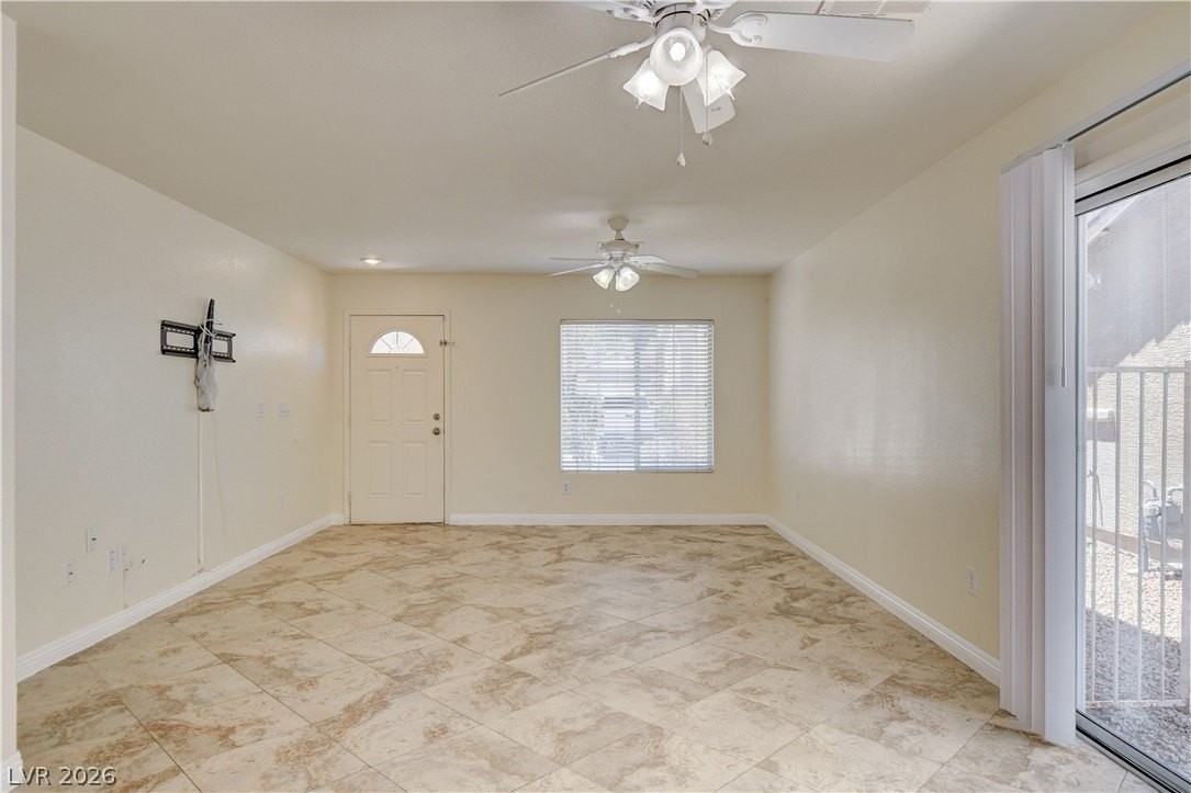 4208 Perfect Drift St - Photo 7 of 50