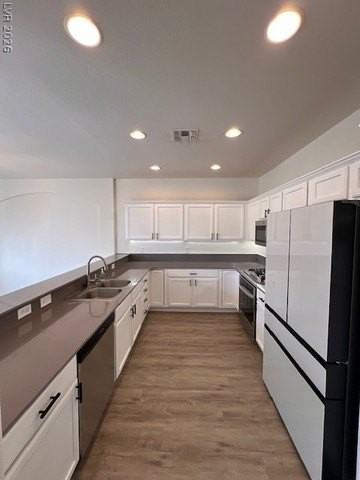 801 Dana Hills Ct #203 - Photo 7 of 18