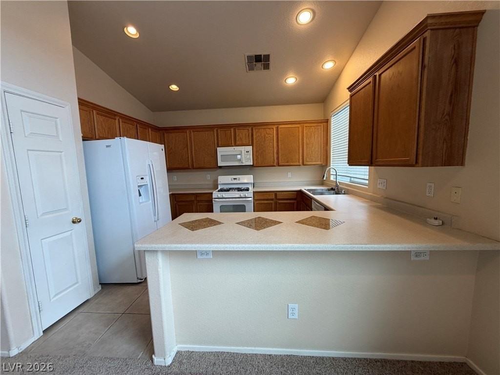 6420 Casamar St - Photo 7 of 47