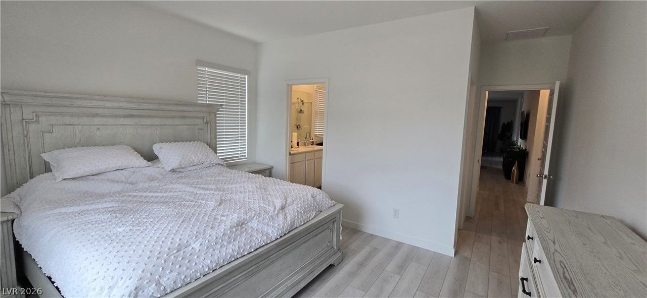 134 Cameron Chase Ave - Photo 2 of 14