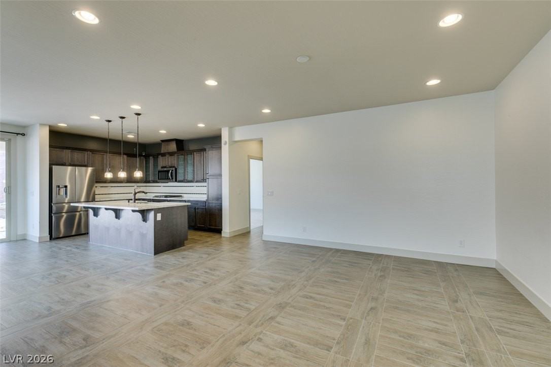 9009 Janice Glen Ave - Photo 5 of 26