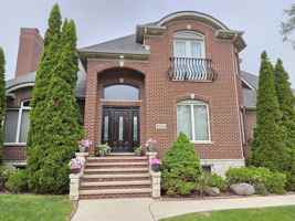 featured image of 10260 Windsor Pl